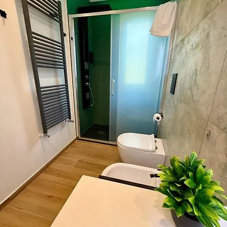 Liu' Al Viale Pensión